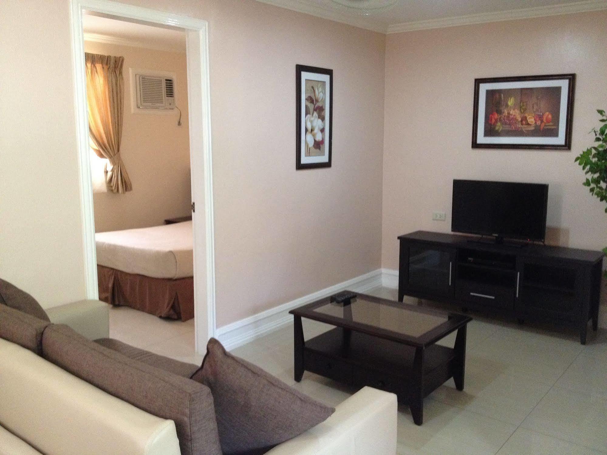 Olivia Resort Serviced Apartments And Bungalows Panglao Exteriör bild