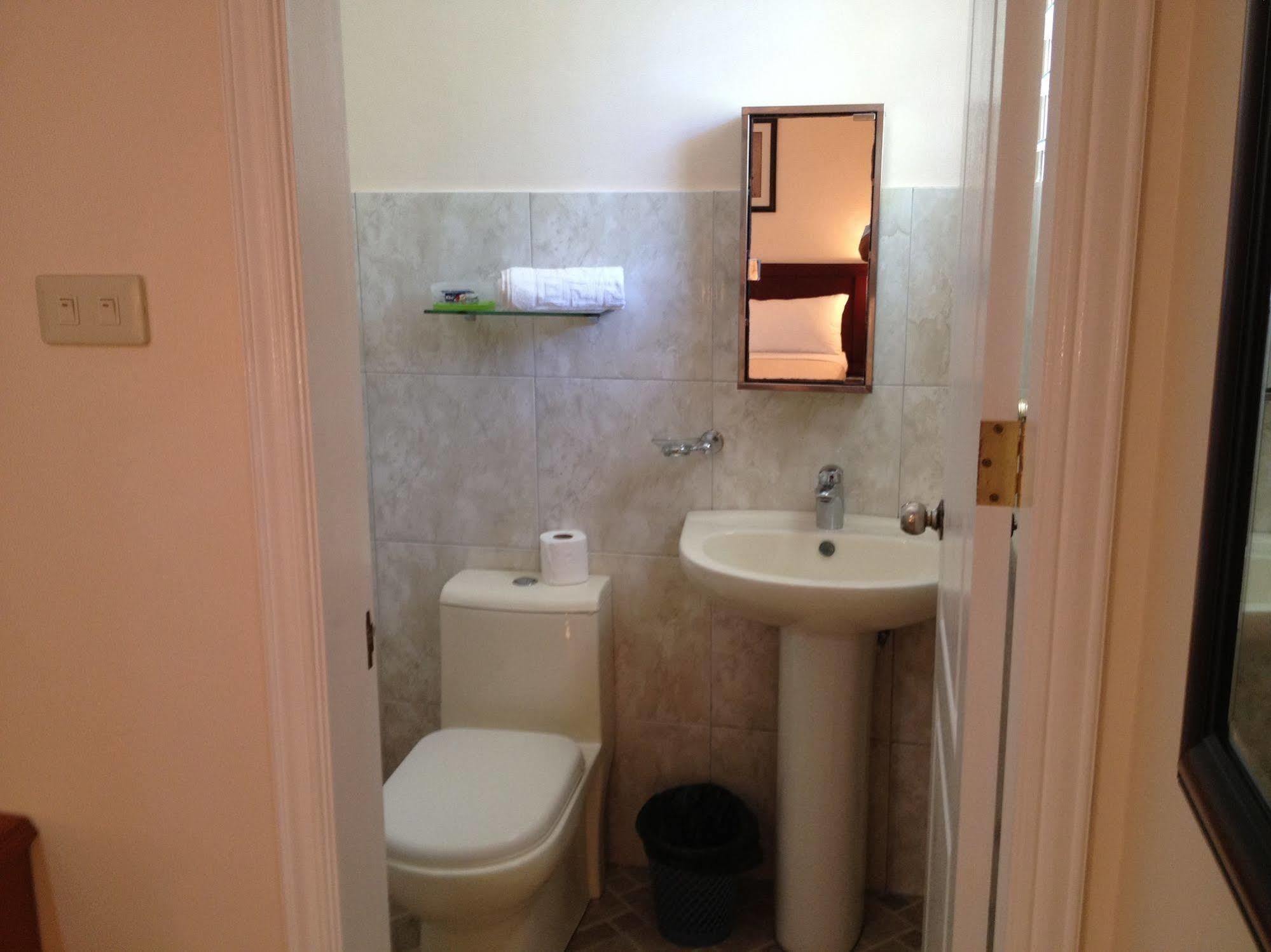 Olivia Resort Serviced Apartments And Bungalows Panglao Exteriör bild