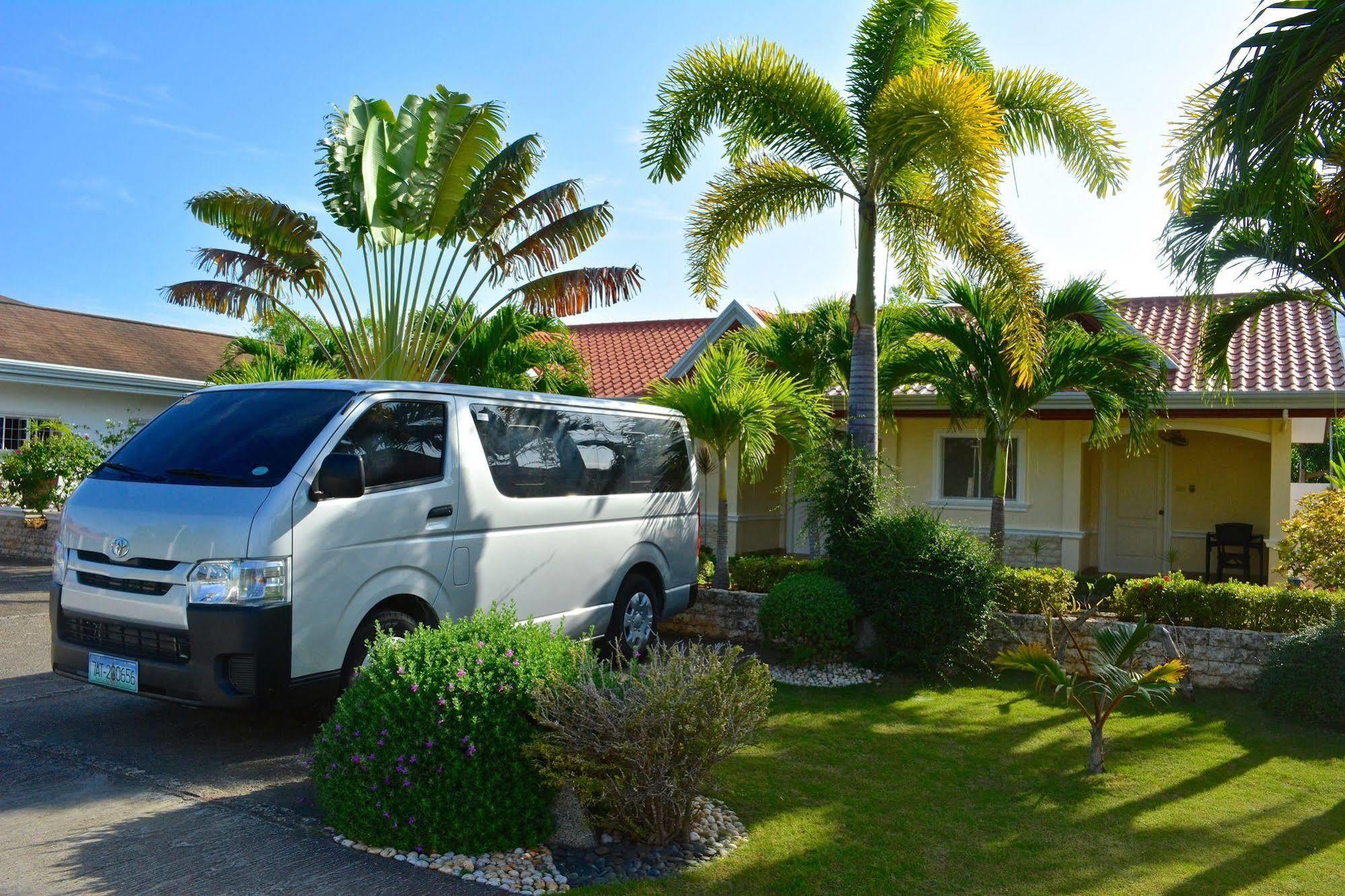Olivia Resort Serviced Apartments And Bungalows Panglao Exteriör bild